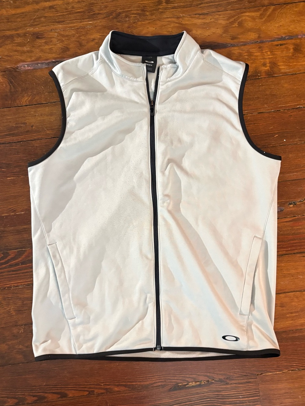 Oakley gray cream black zip up vest athletic size XL
